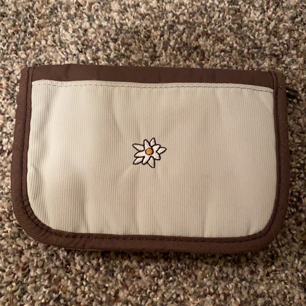 Sherpani zipper wallet